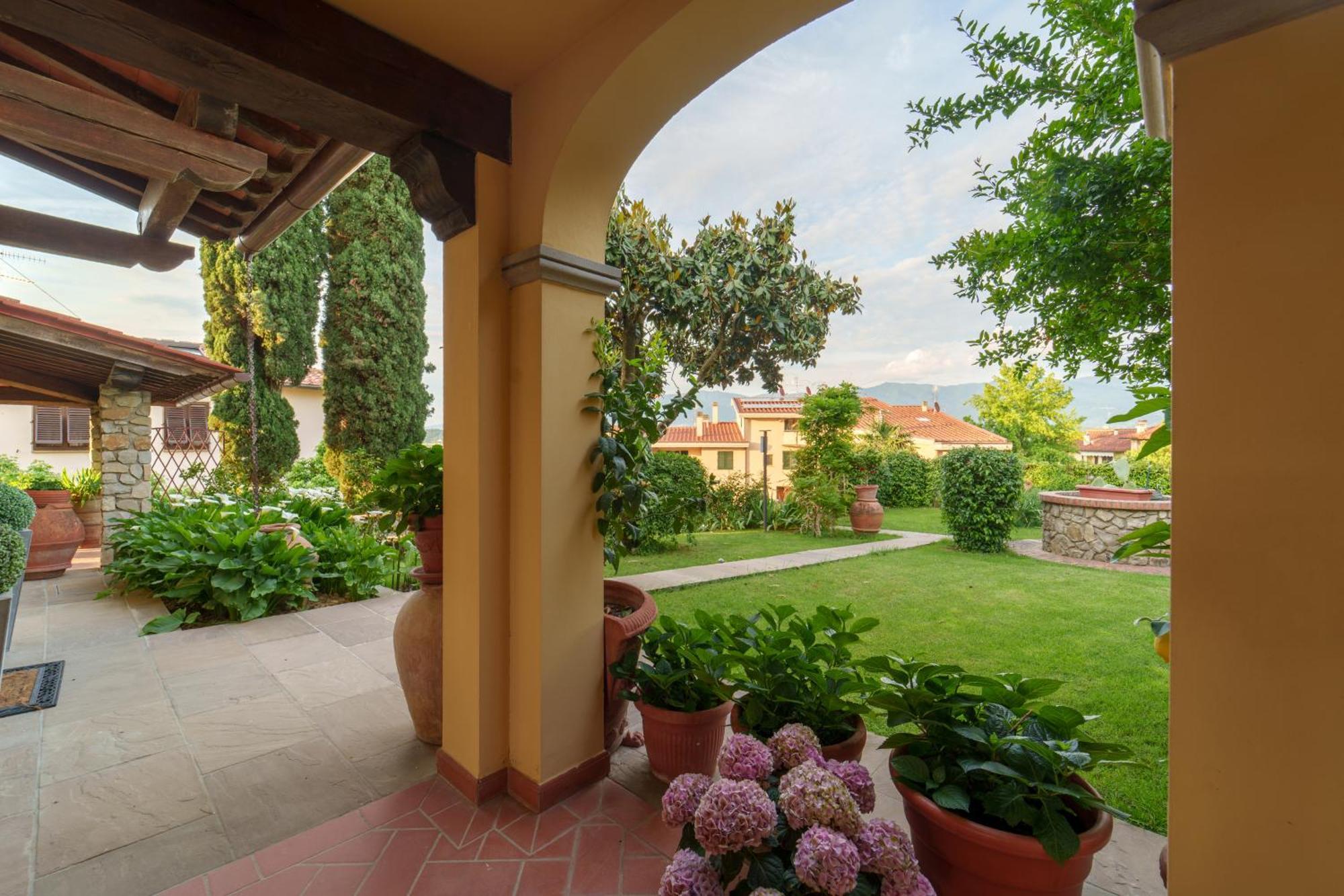 Villa Desideria Филине Валдарно Екстериор снимка